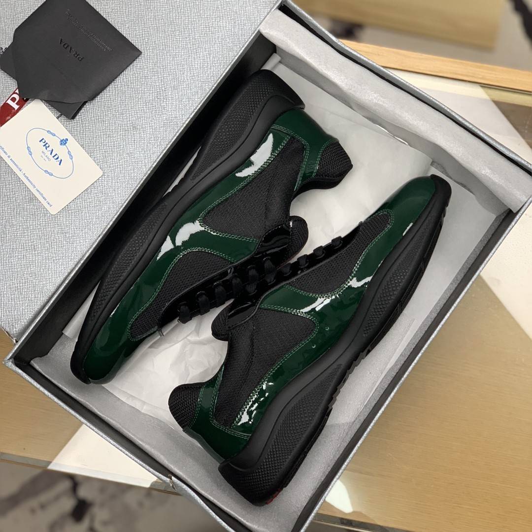 P*DA Sneakers