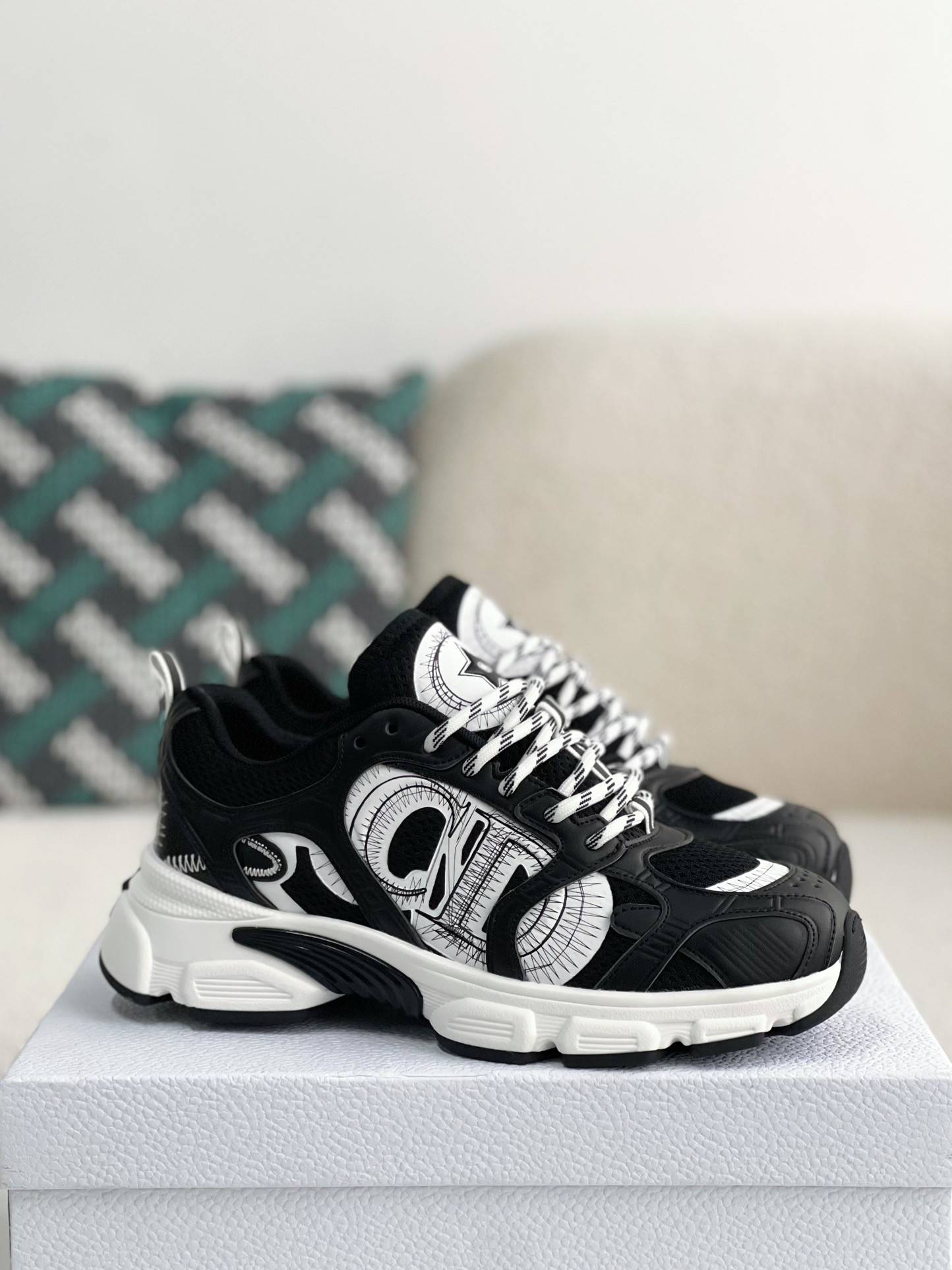 D*OR Running Sneakers