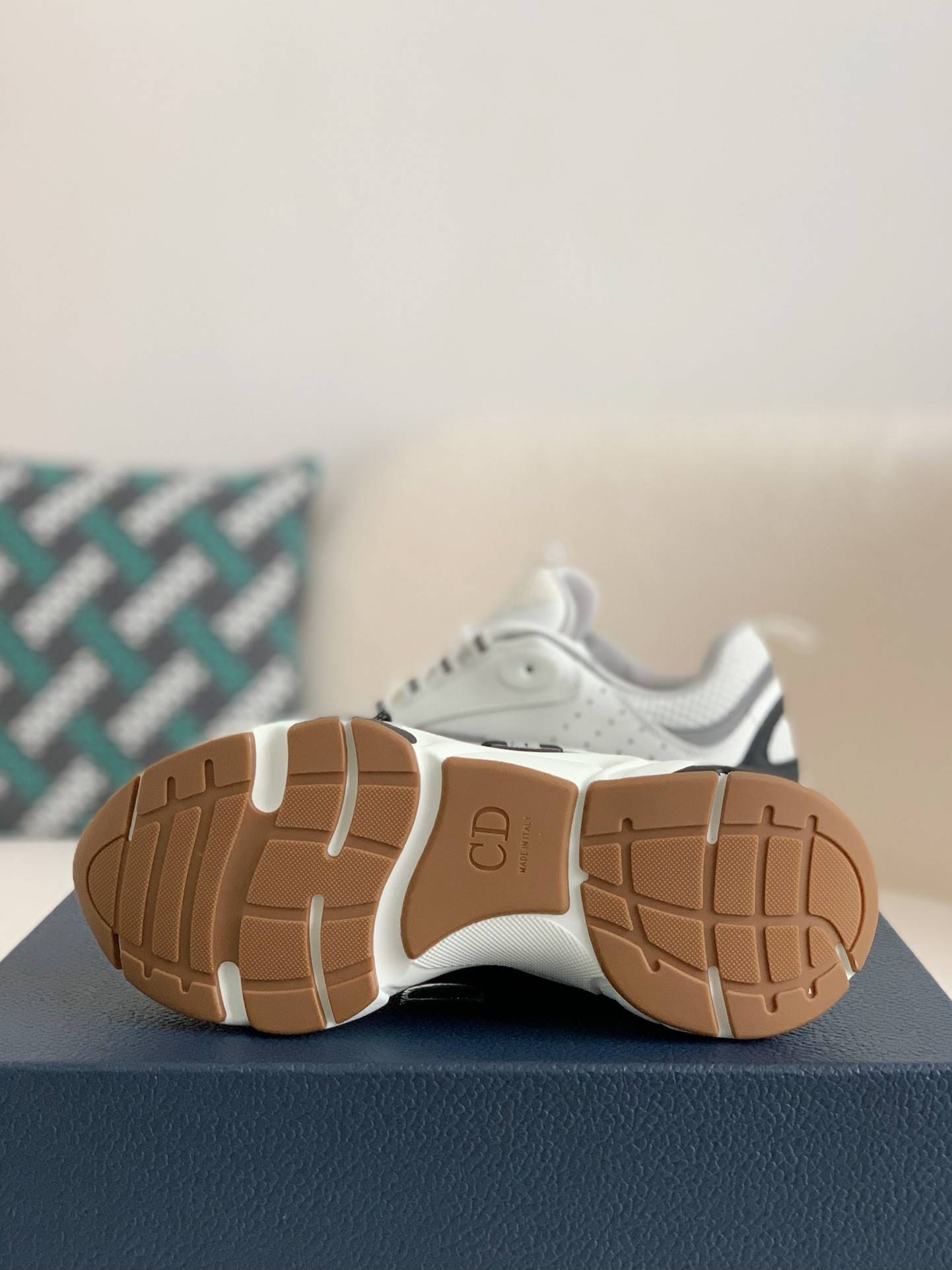 D*OR Classic B22 Clunky Sneaker