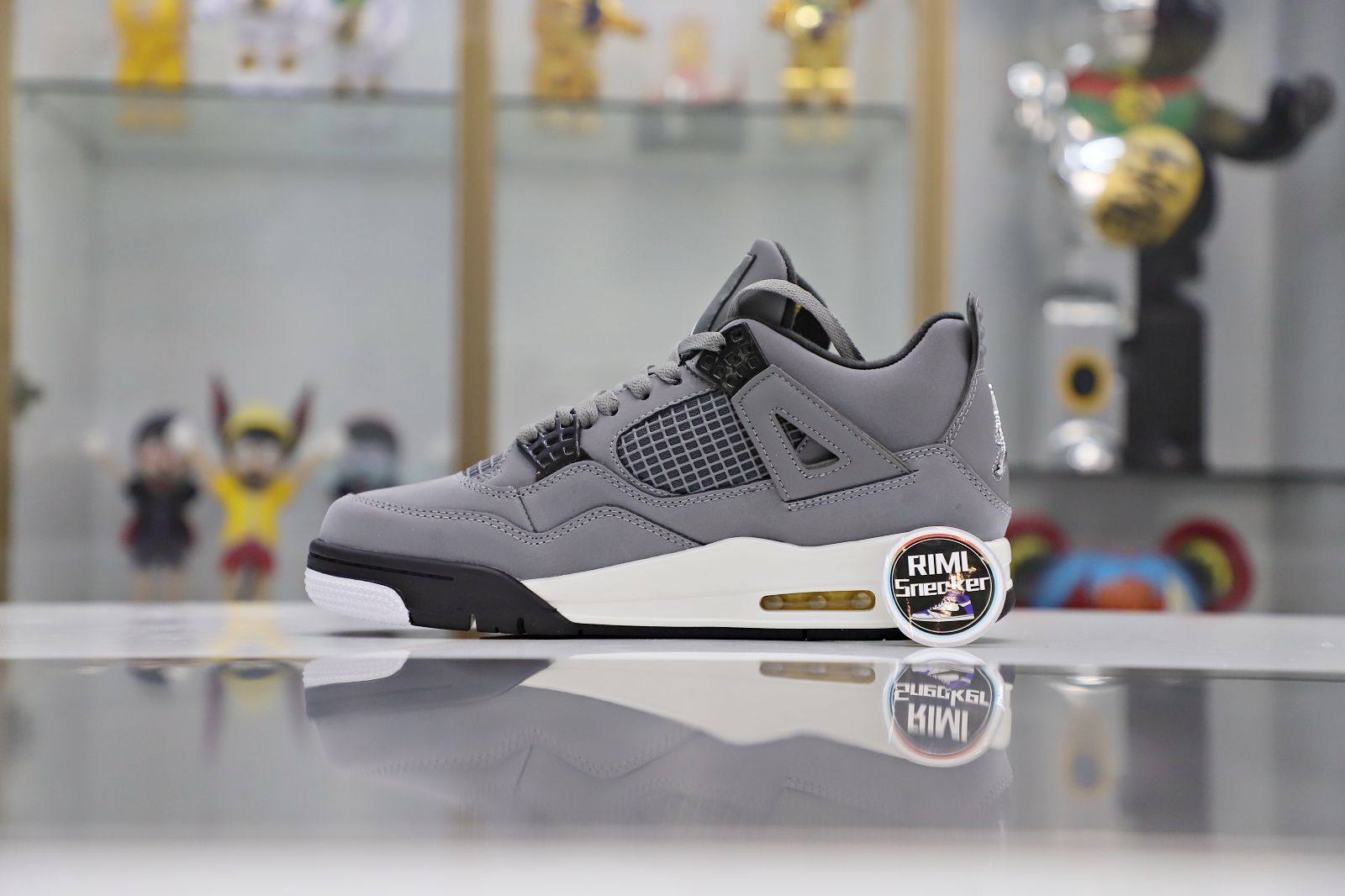 AIR JORDAN 4 RETRO 