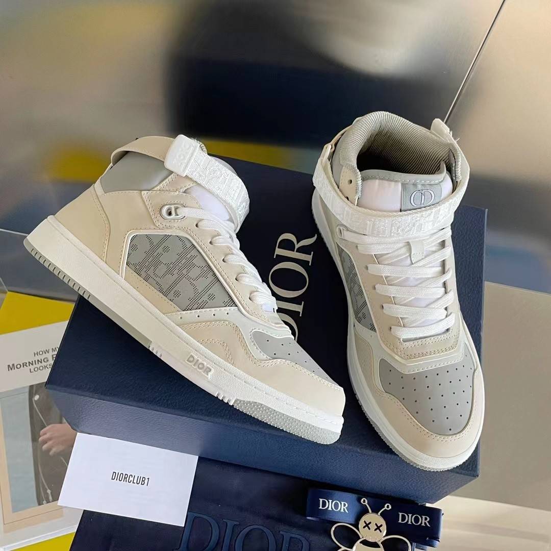 D*OR HIGH LEVEL B27 Sneaker