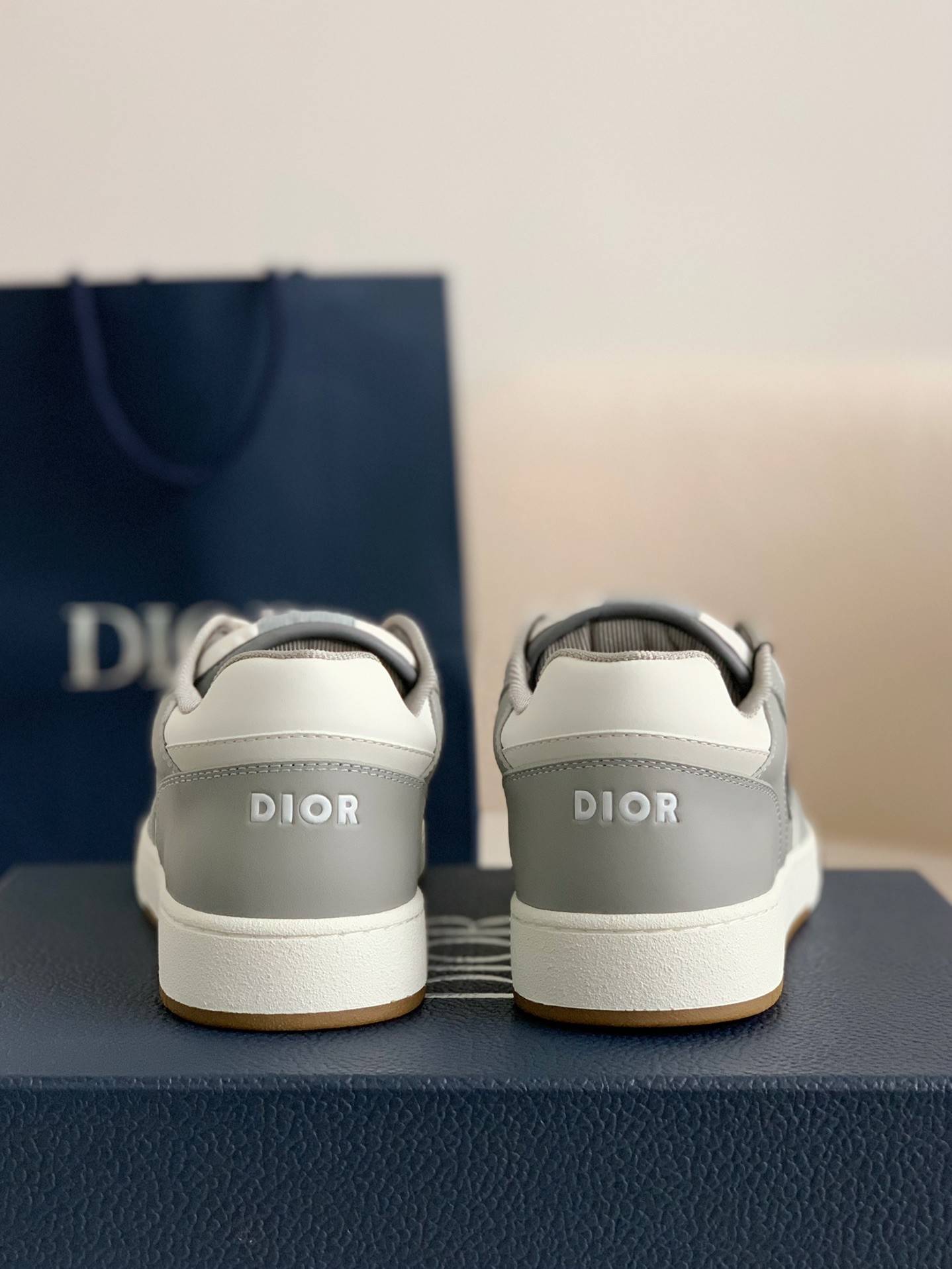 D*OR HIGH LEVEL B27 Sneaker