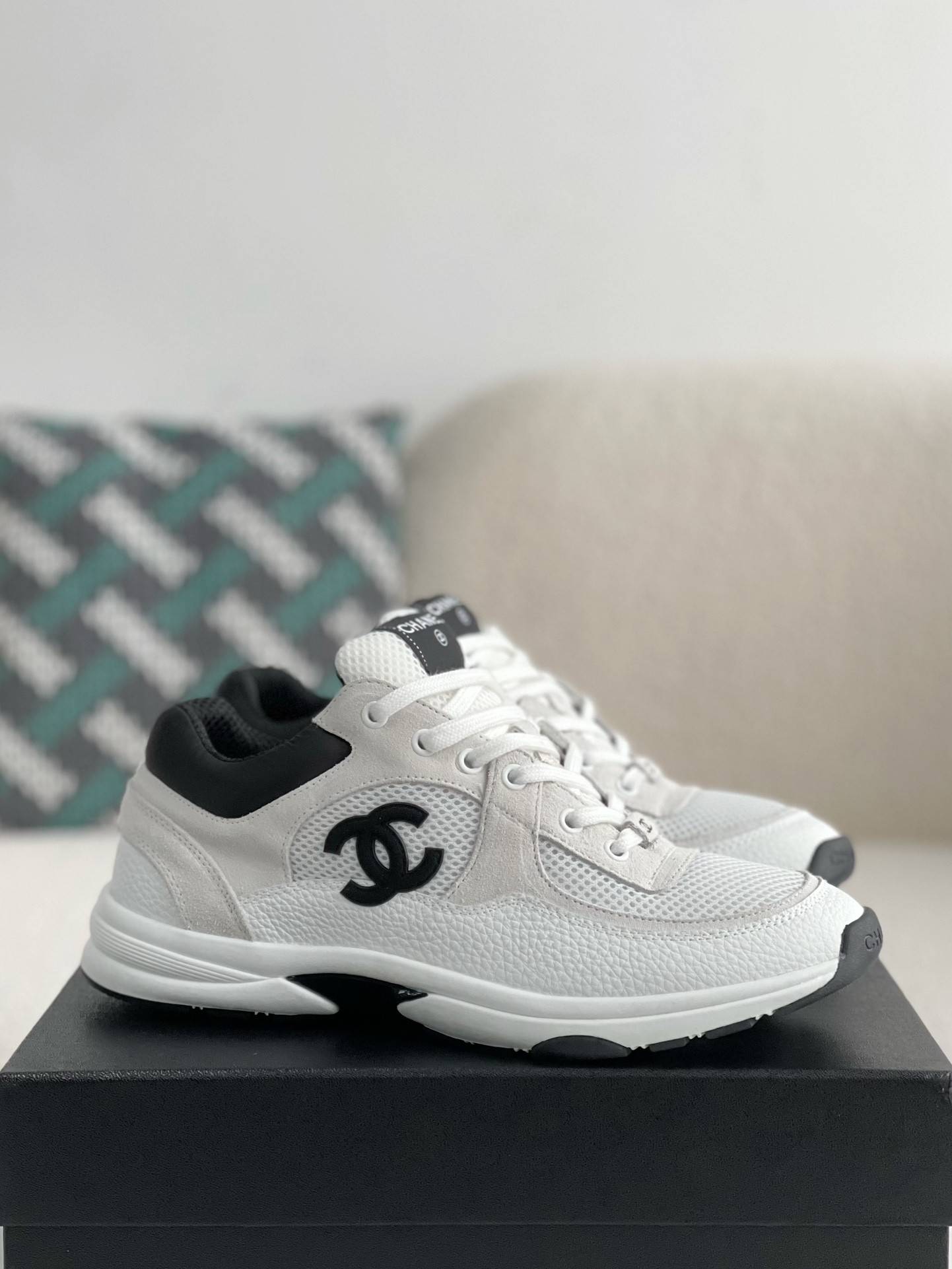 CH*EL casual sneakers