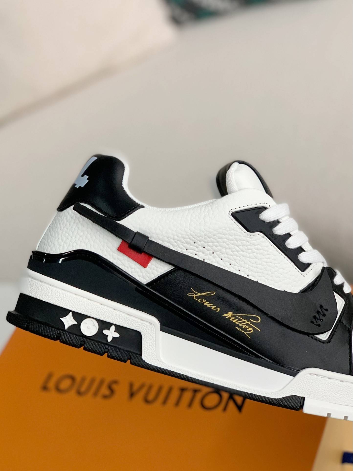 Nike x L*V Trainers Sneakers