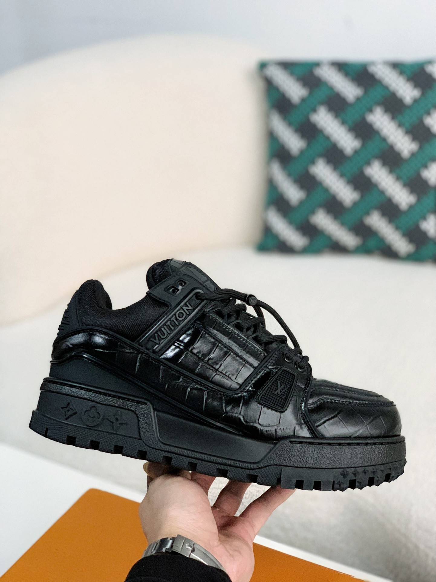 L*V TRAINER MAXI  SNEAKERS