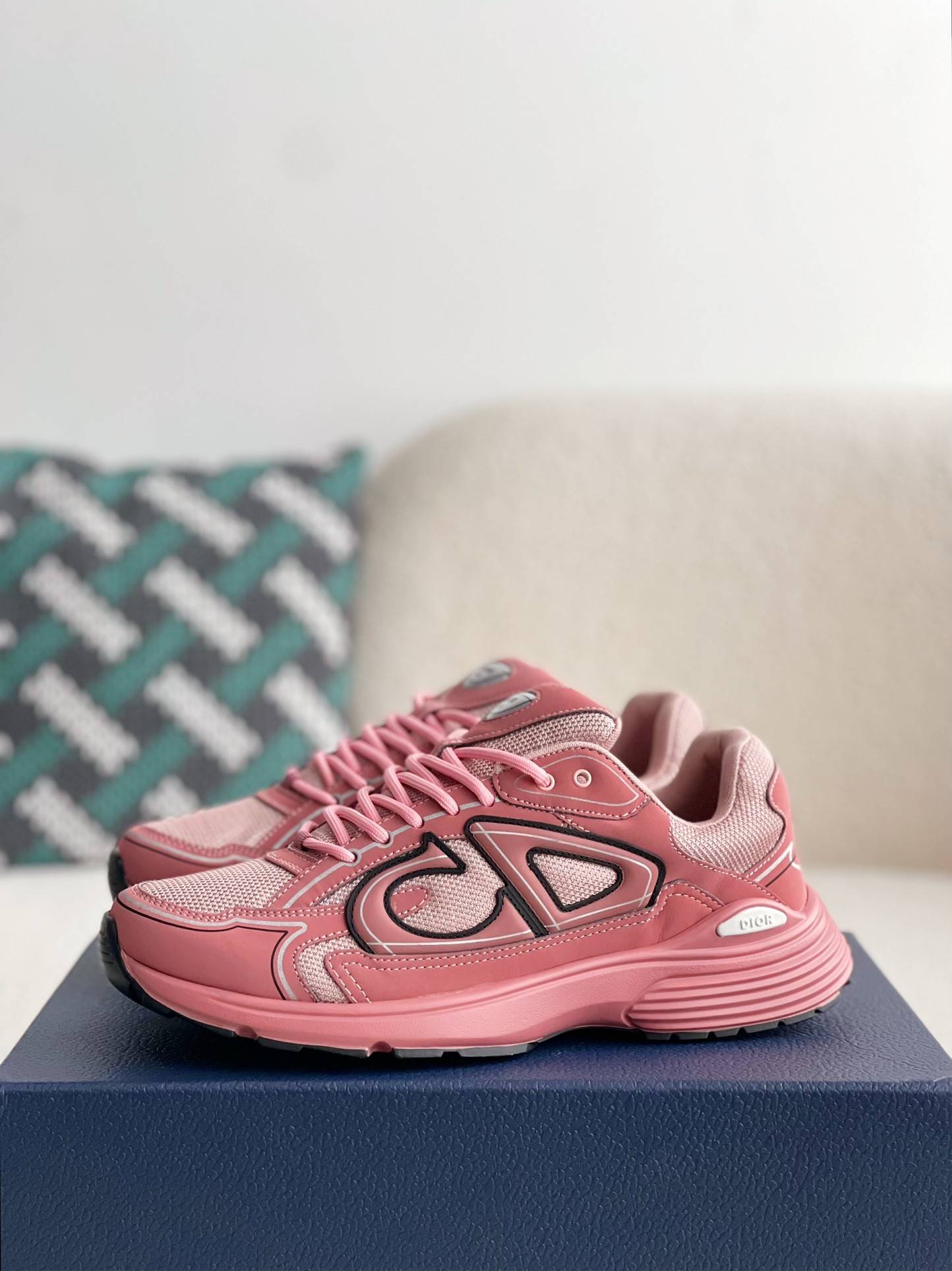 D*OR B30 New Sneaker