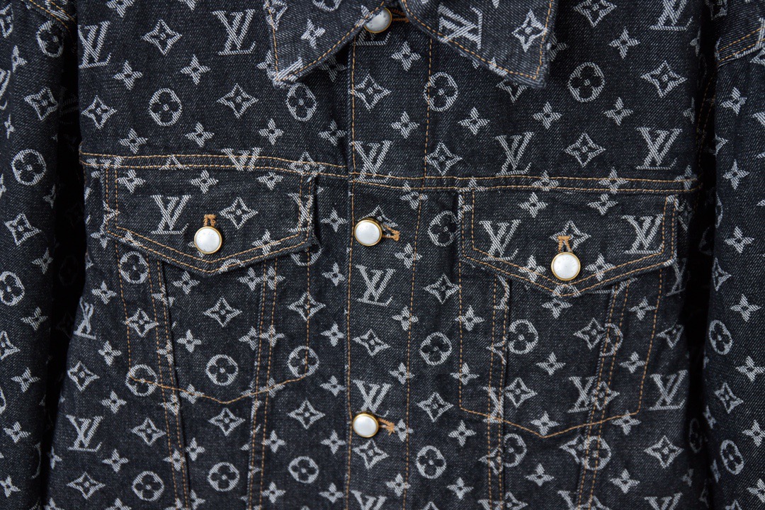 L*V x  FA  Monogram