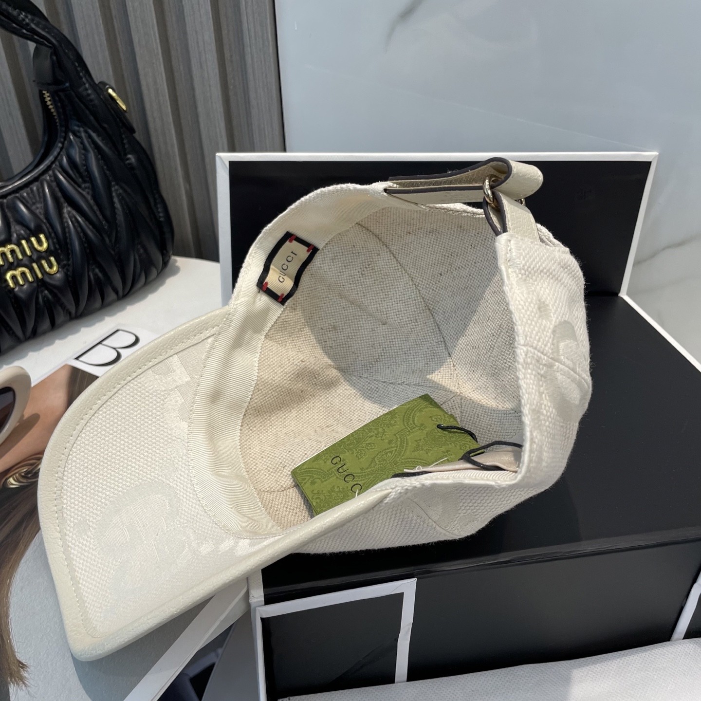 [#5001] G*u*i baseball cap peaked c ap hat