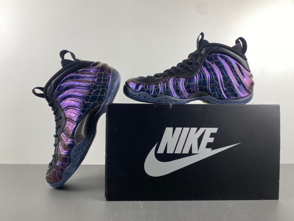 TEKKEN 8 x Nike Air Foamposite One “Kazuya Mishima” FQ9050-400