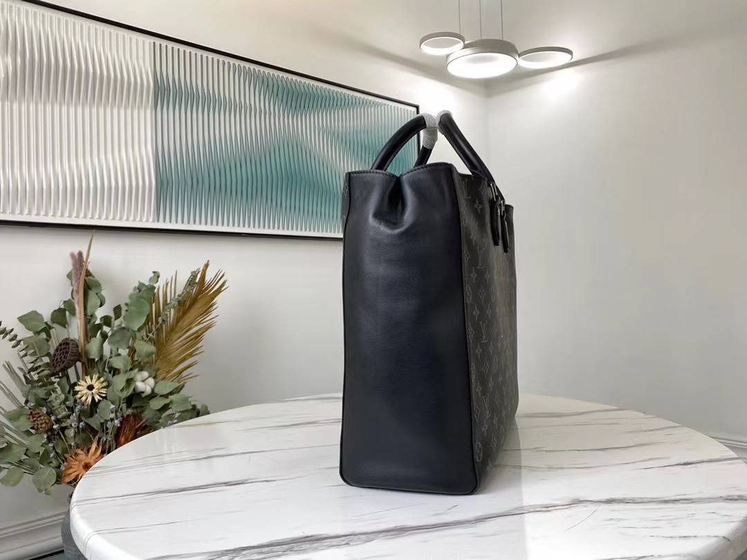 L*V BAG