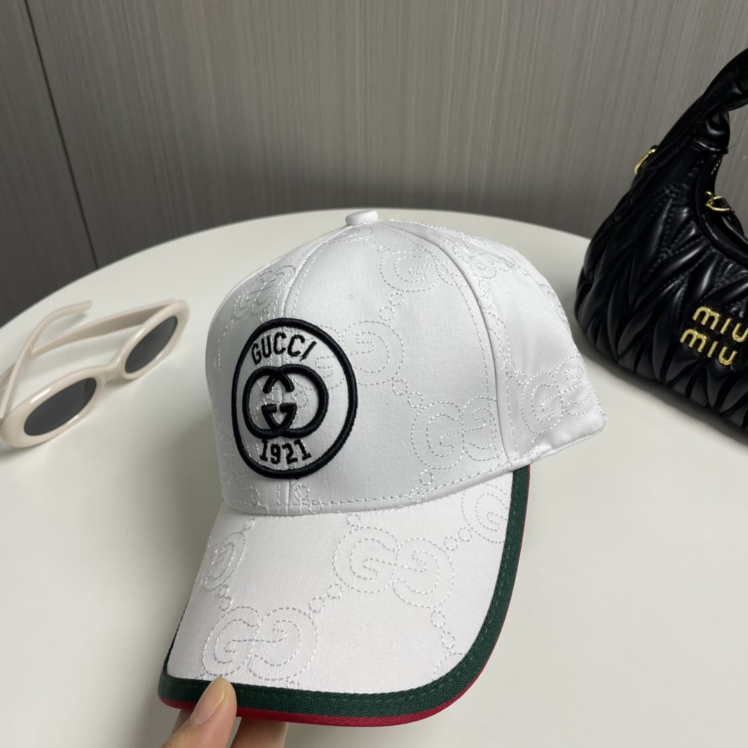 [#5009] G*u*i baseball cap peaked c ap hat