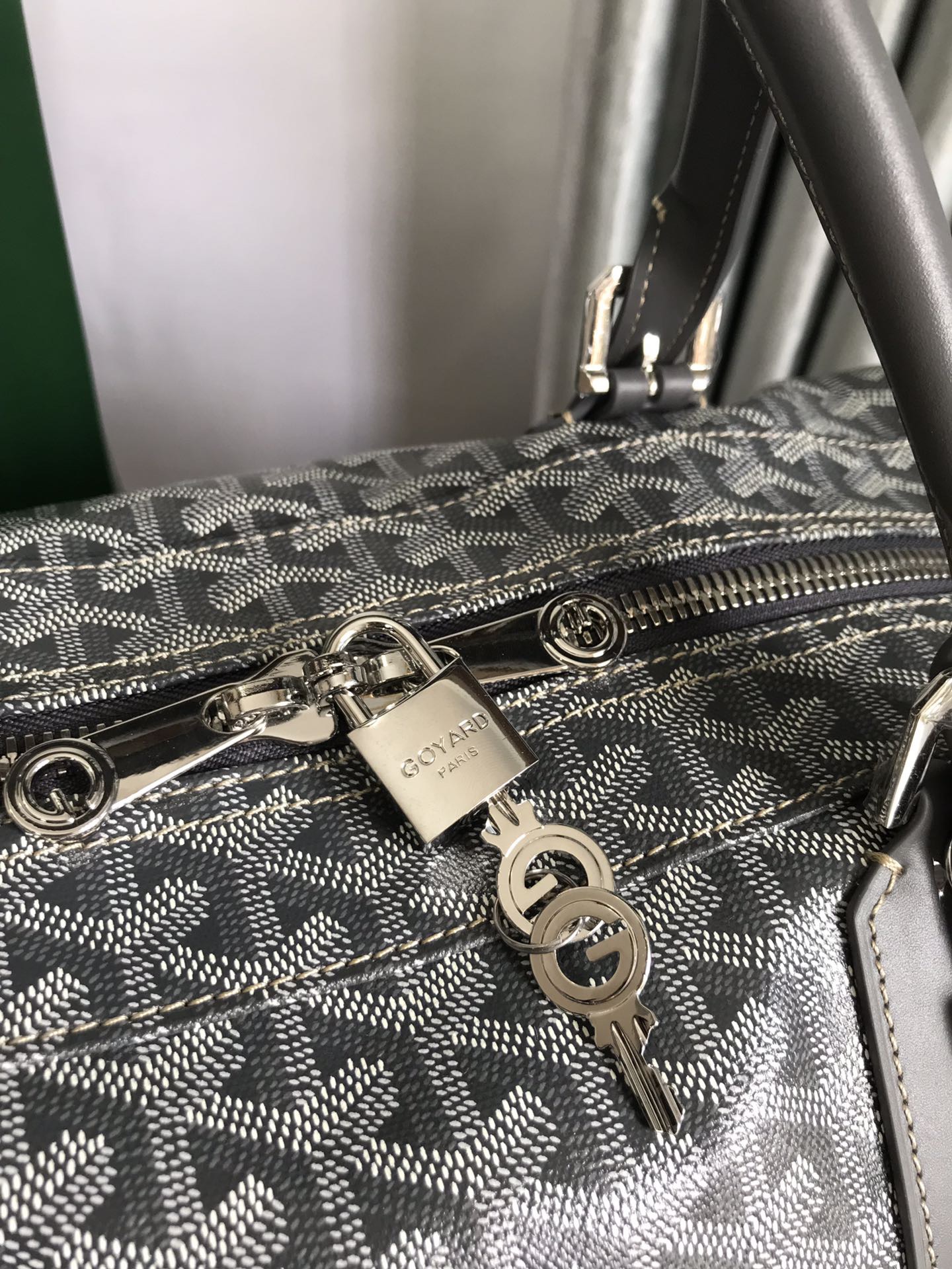 Goyard travel bag fitness bag, top quality! Size: 48 * 23 * 24cm