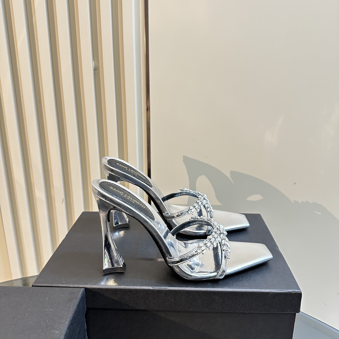 YSL 25ss/Spring and Summer New Runway Style Large Rhinestone High Heels Heel Height: 10.5cm Sandals Size: 35-39 (40 can be customized and not returned)