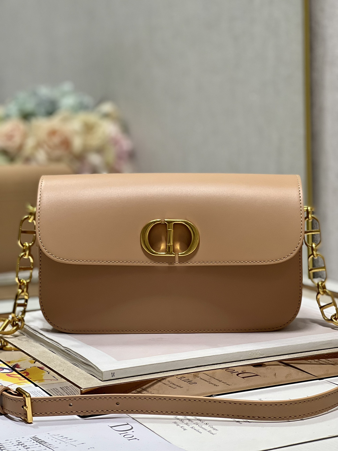 30 Montaigne Bag