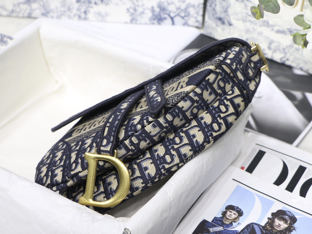 SADDLE BAG