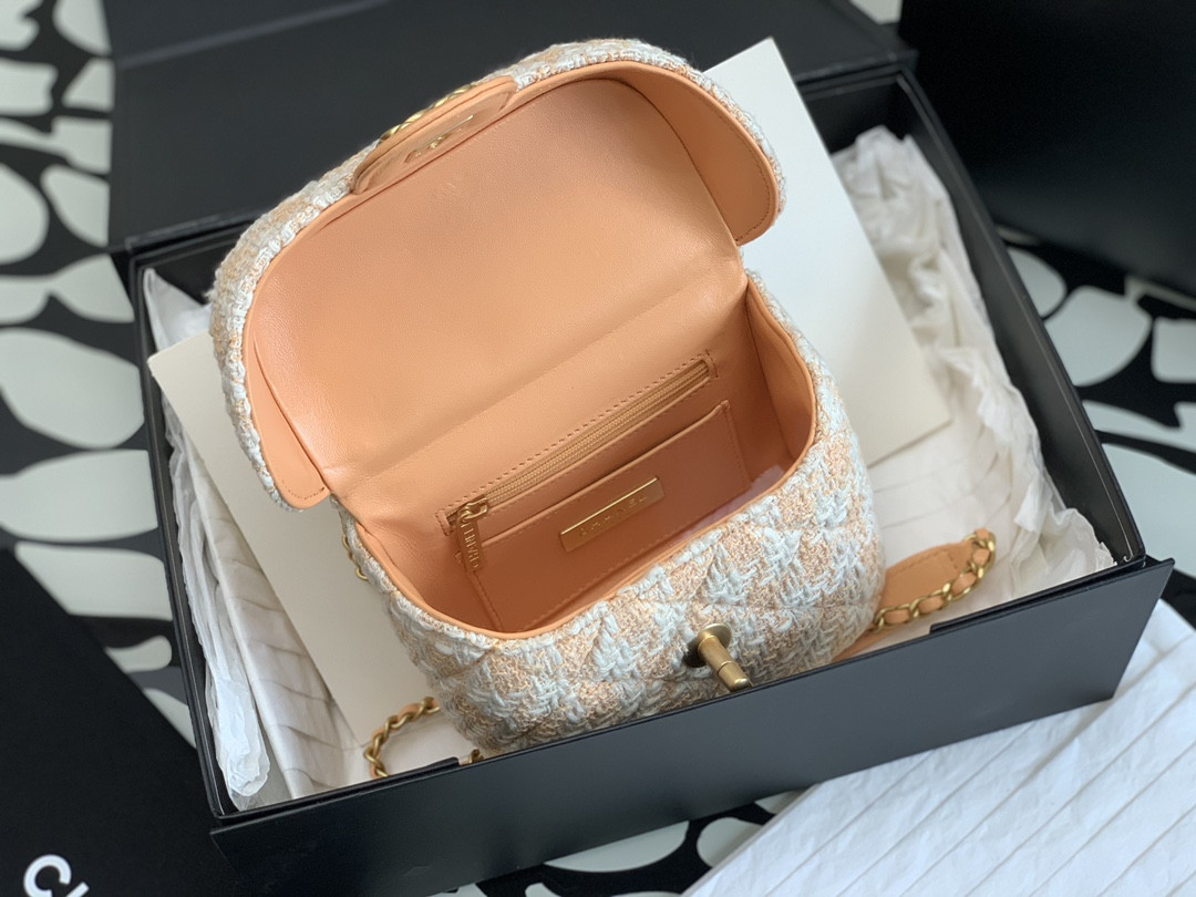 Chanle Flap Bag