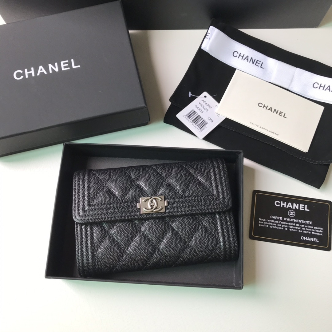Chanle Flap Wallet