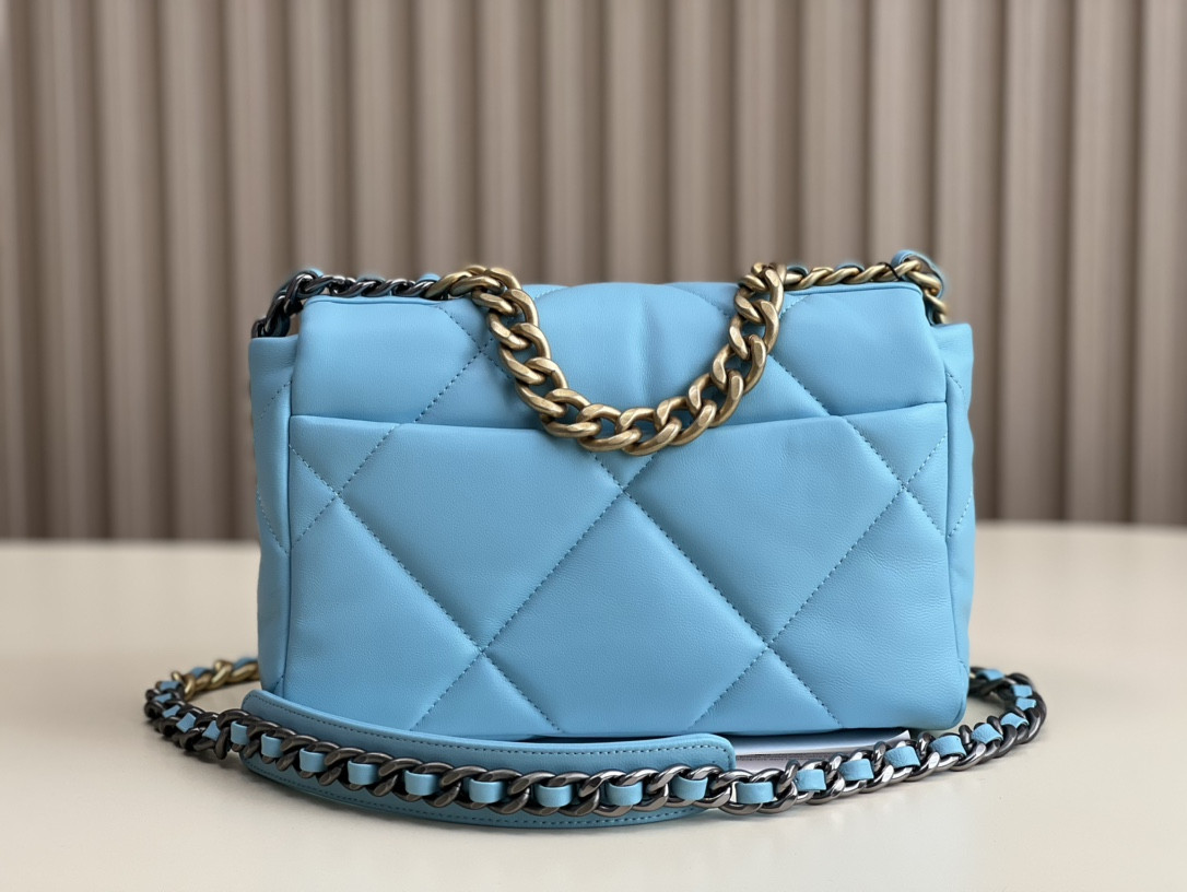 Chanle 19 Handbag