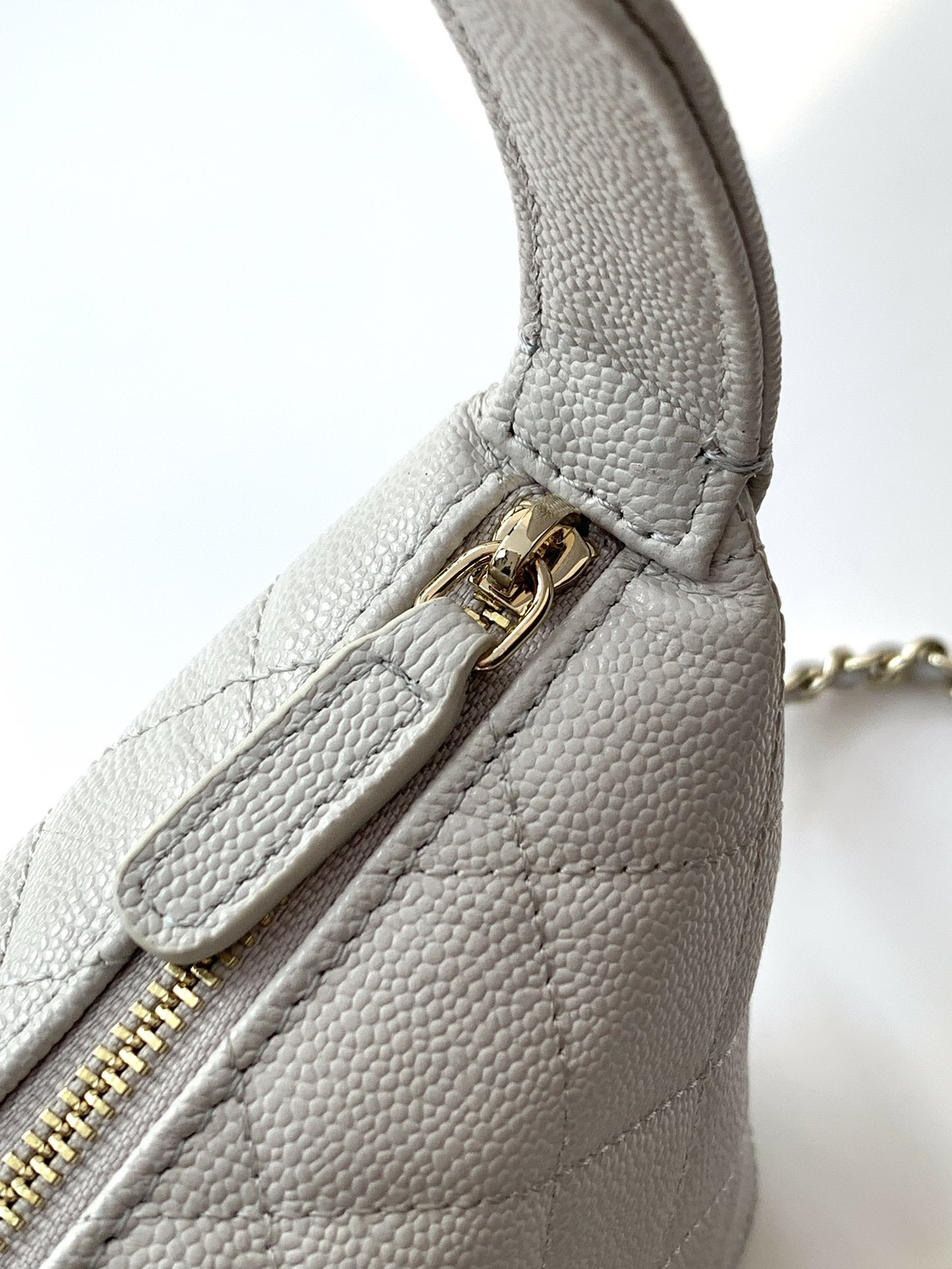 Chanel 25c Hobo Bag