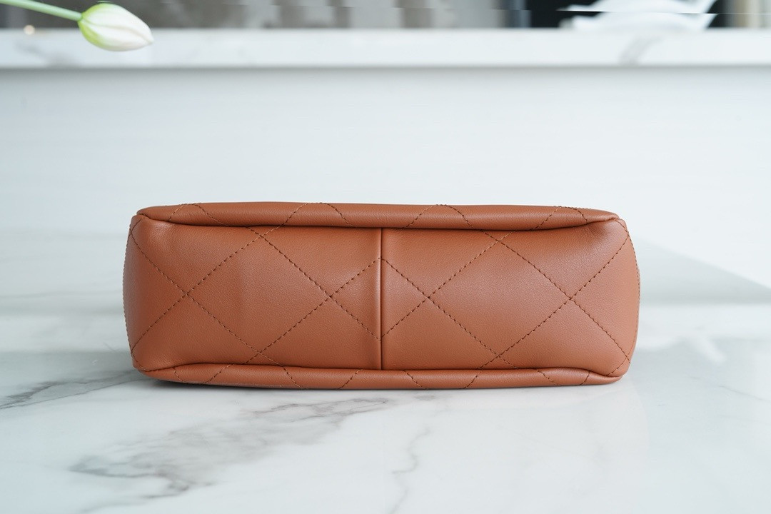 Chanel 23a Hobo Bag