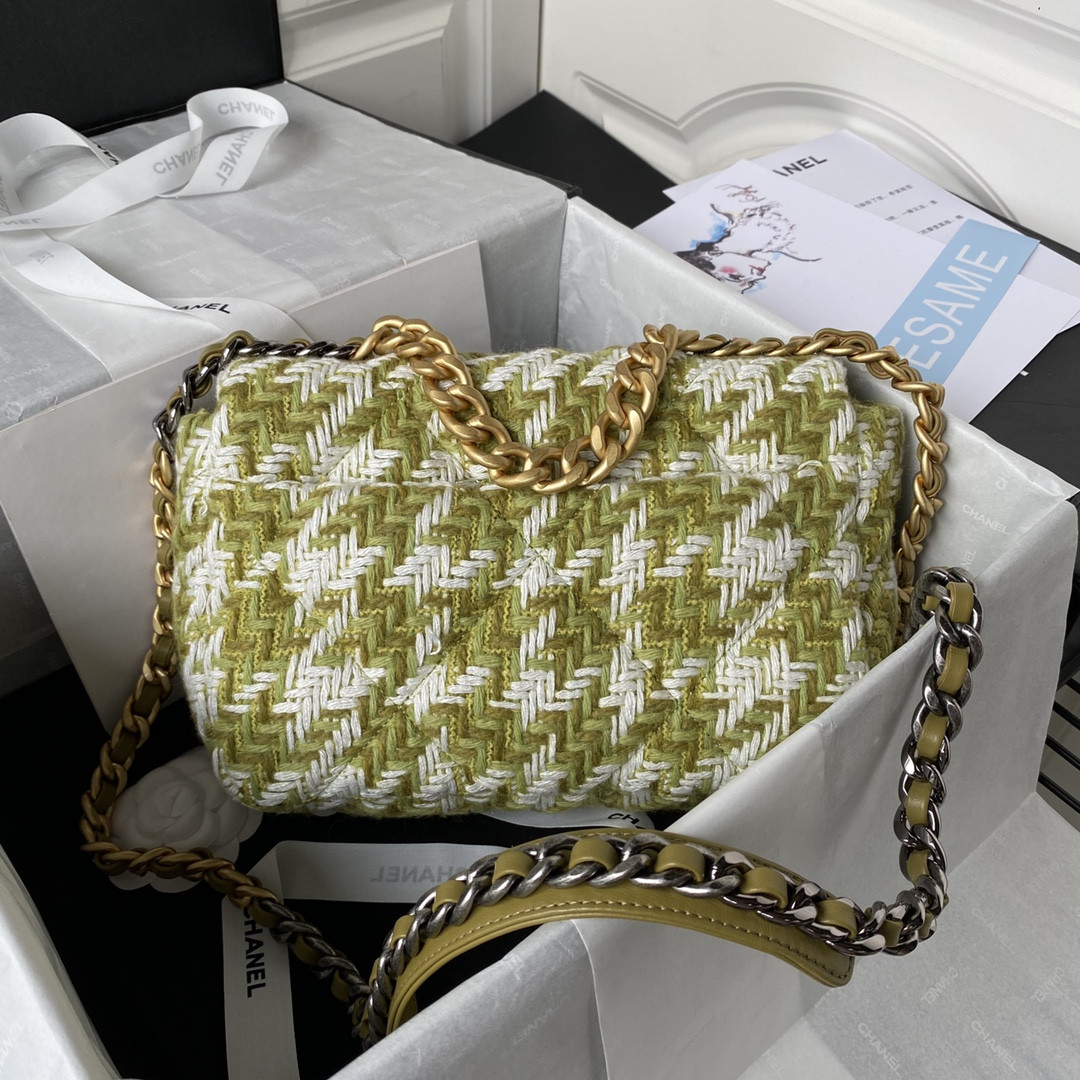 Chanle 19 Handbag