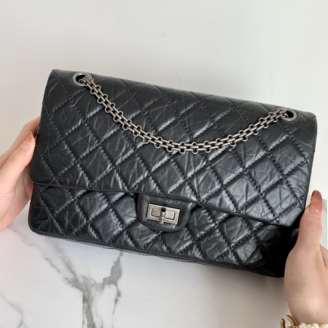 Chanle Reissue 2.55 Handbag