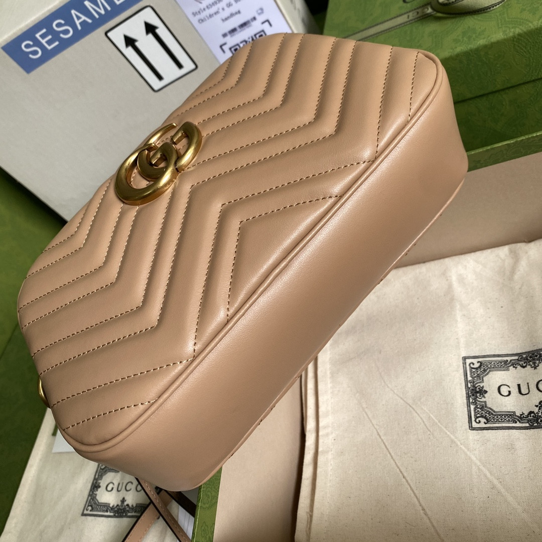 G*u*i gg marmont bag