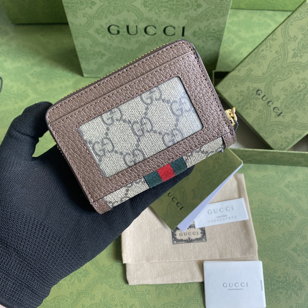 G*u*i gg marmont bag
