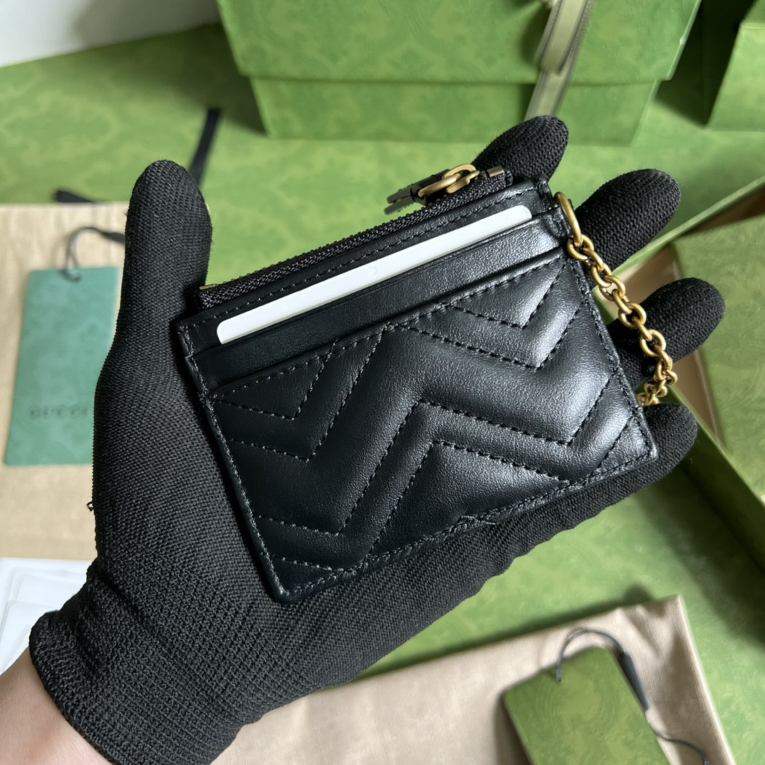 G*u*i gg marmont bag