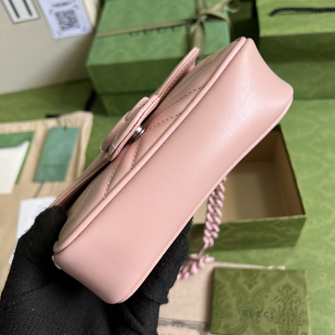 G*u*i gg marmont bag