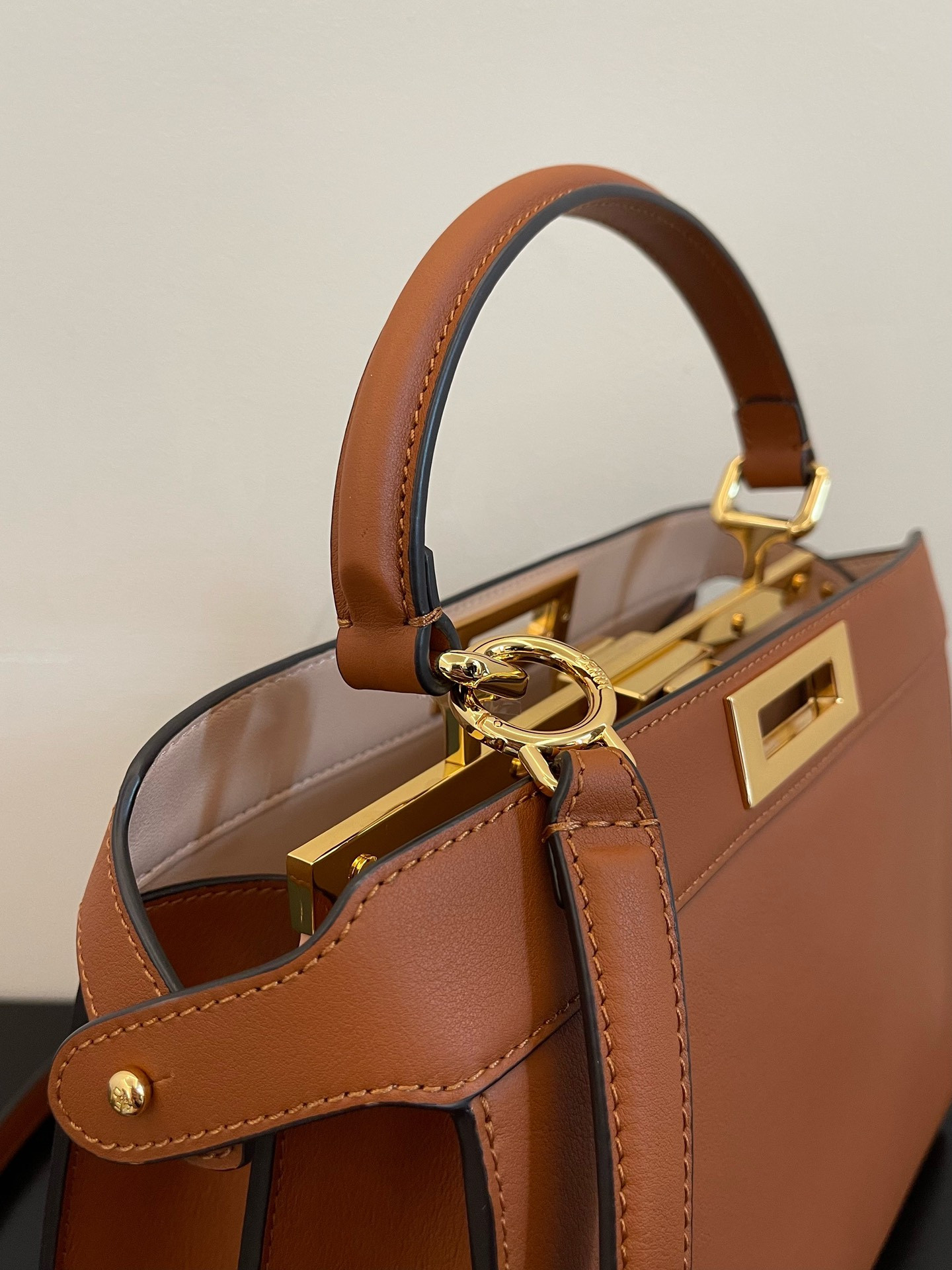 Fendi Peekaboo Iseeu Medium Bag