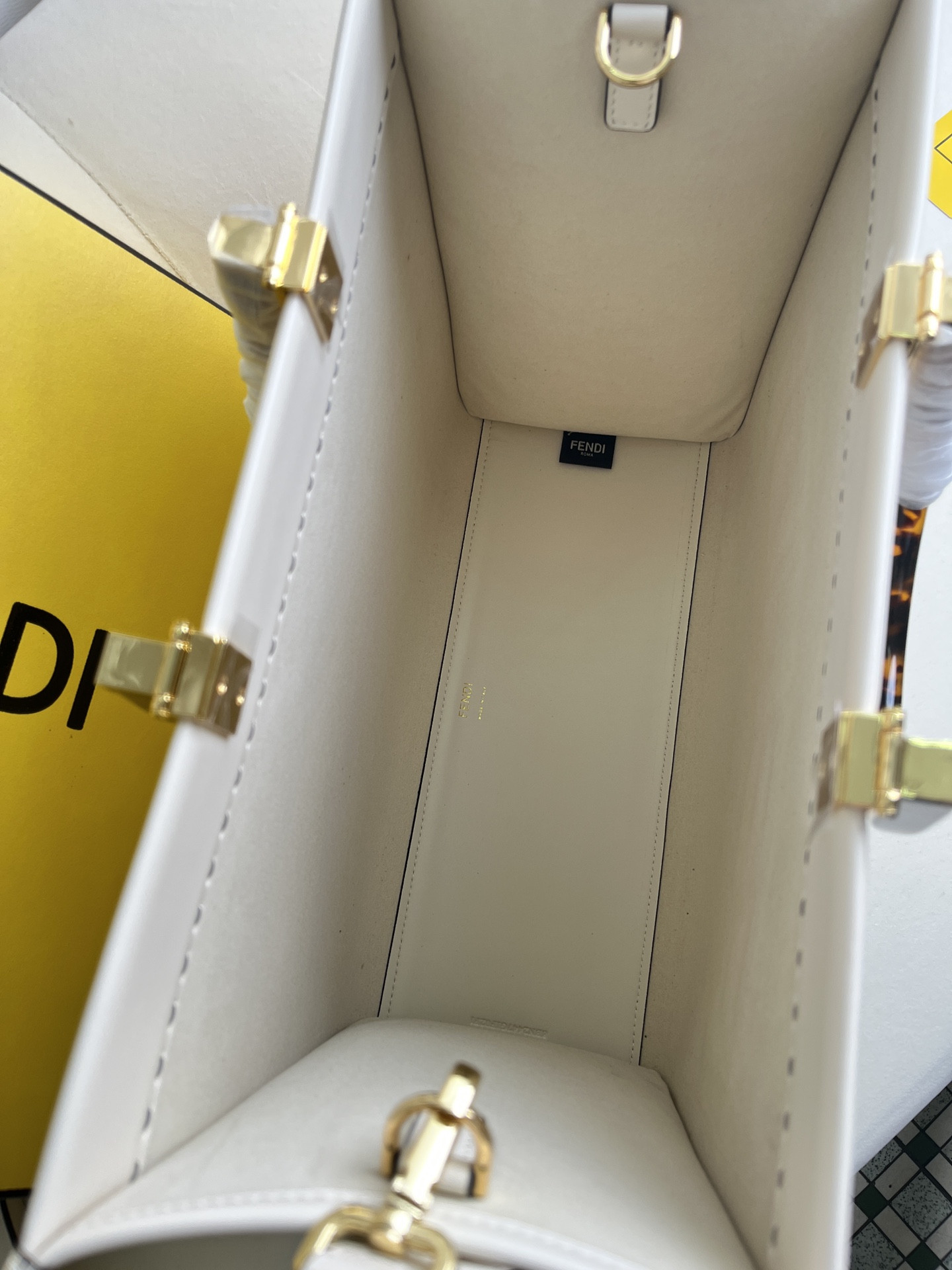 FENDI SUNSHINE TOTE