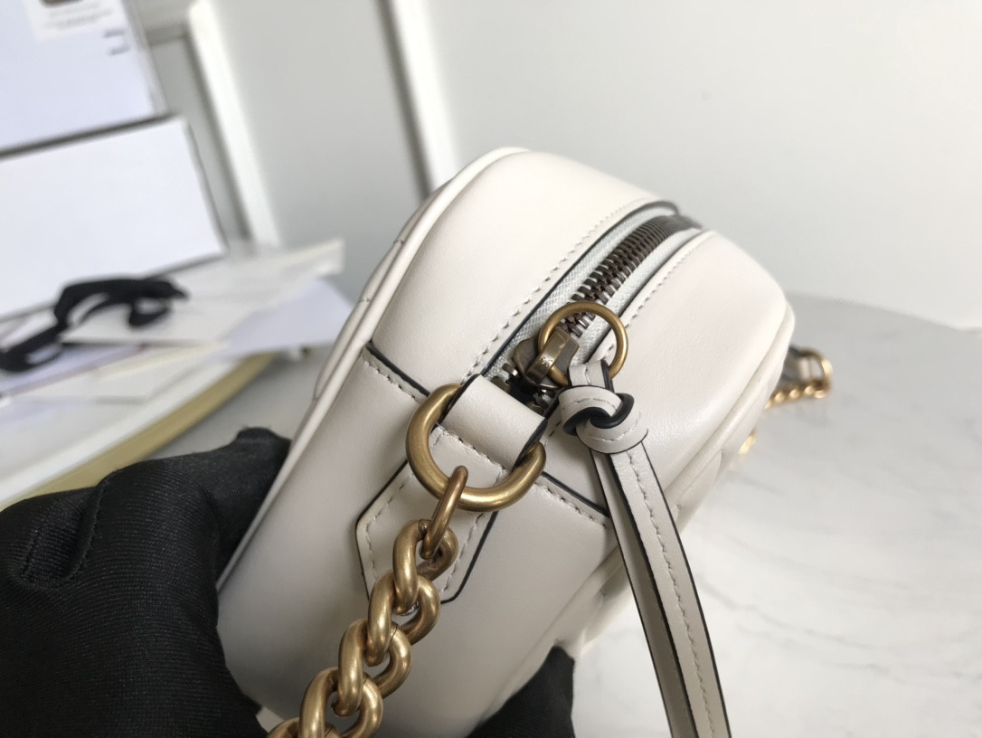 G*u*i gg marmont bag