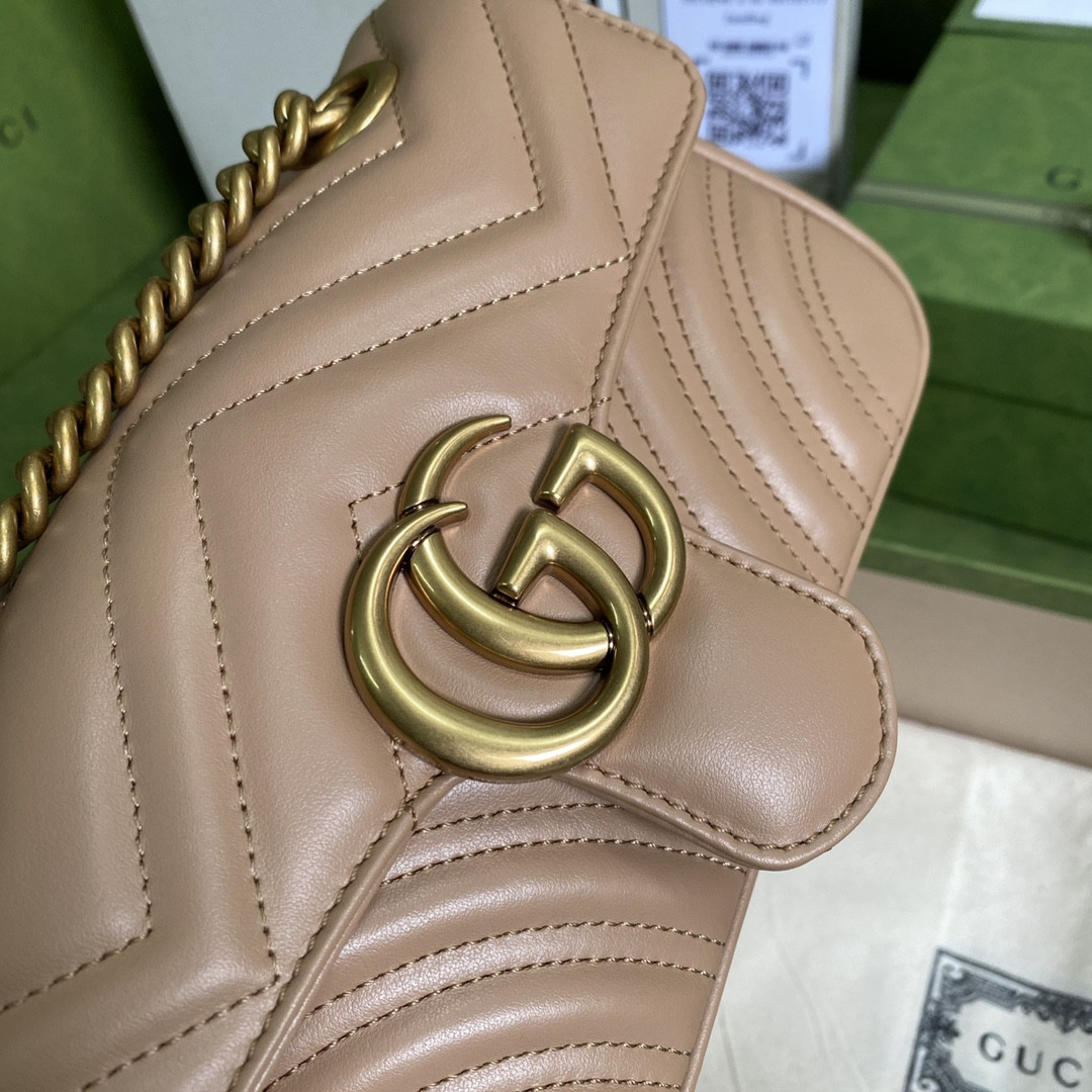 G*u*i gg marmont bag
