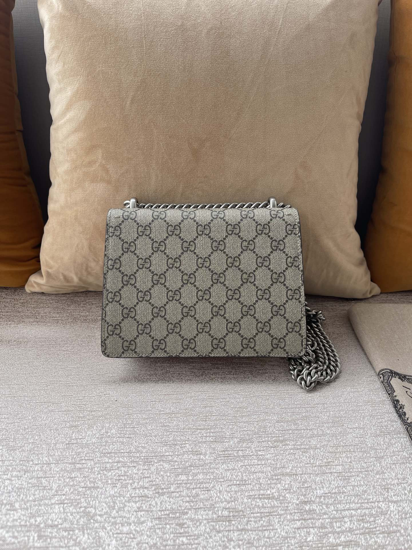 G*u*i dionysus bag