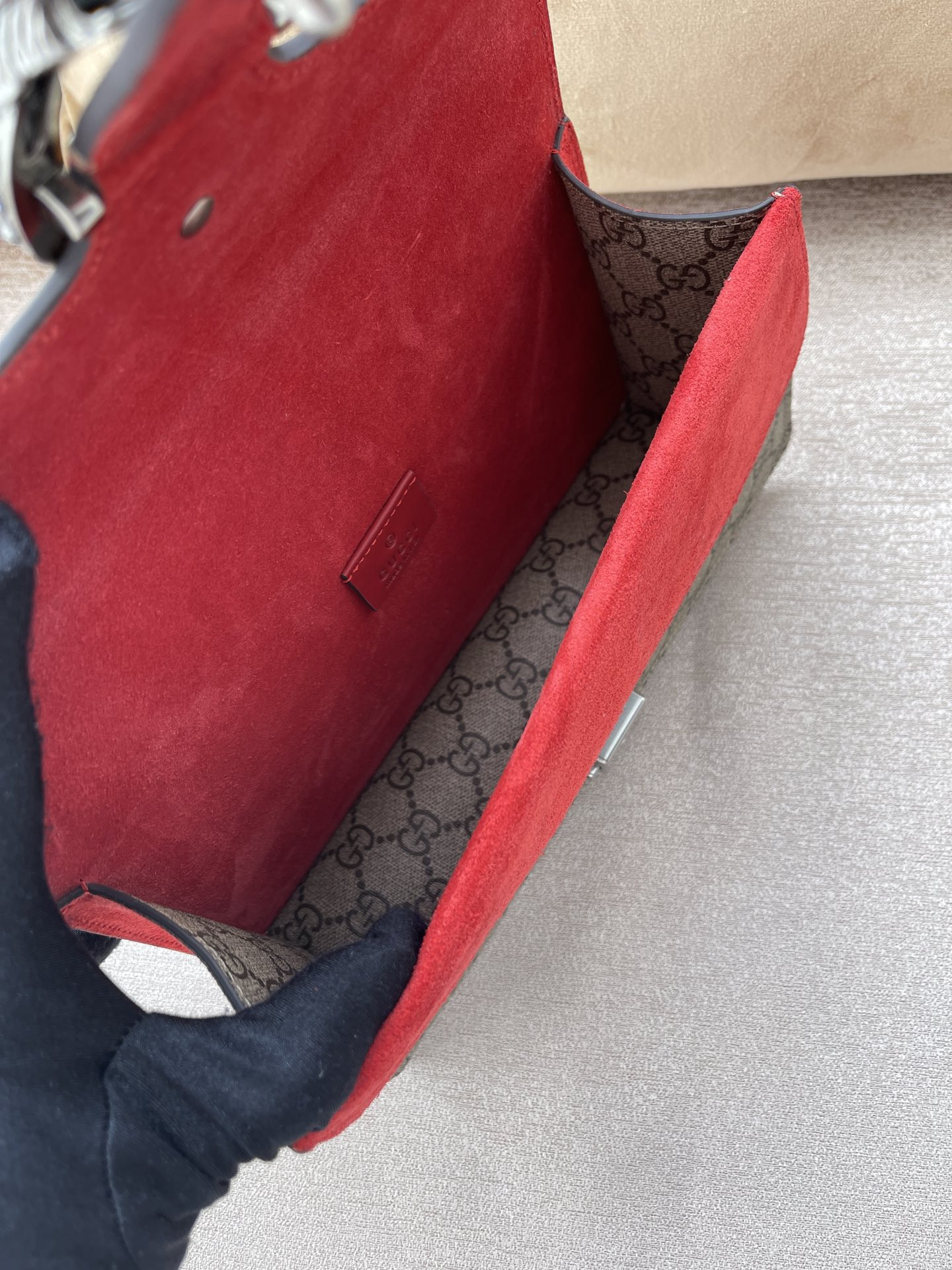 G*u*i dionysus bag